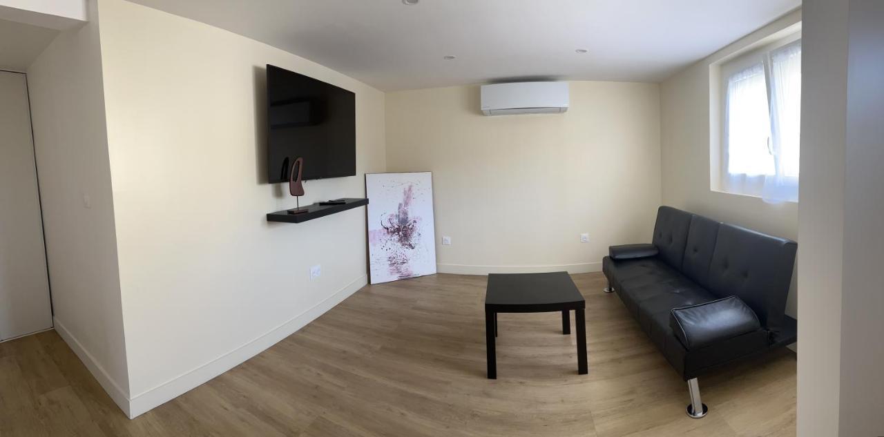 La Dream Night Apartment Pontault-Combault Luaran gambar