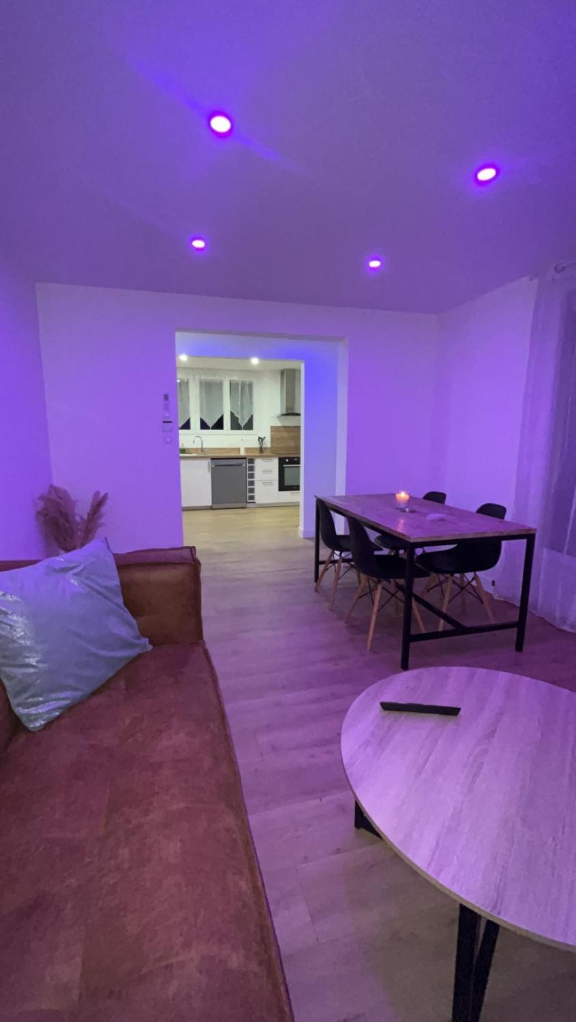 La Dream Night Apartment Pontault-Combault Luaran gambar