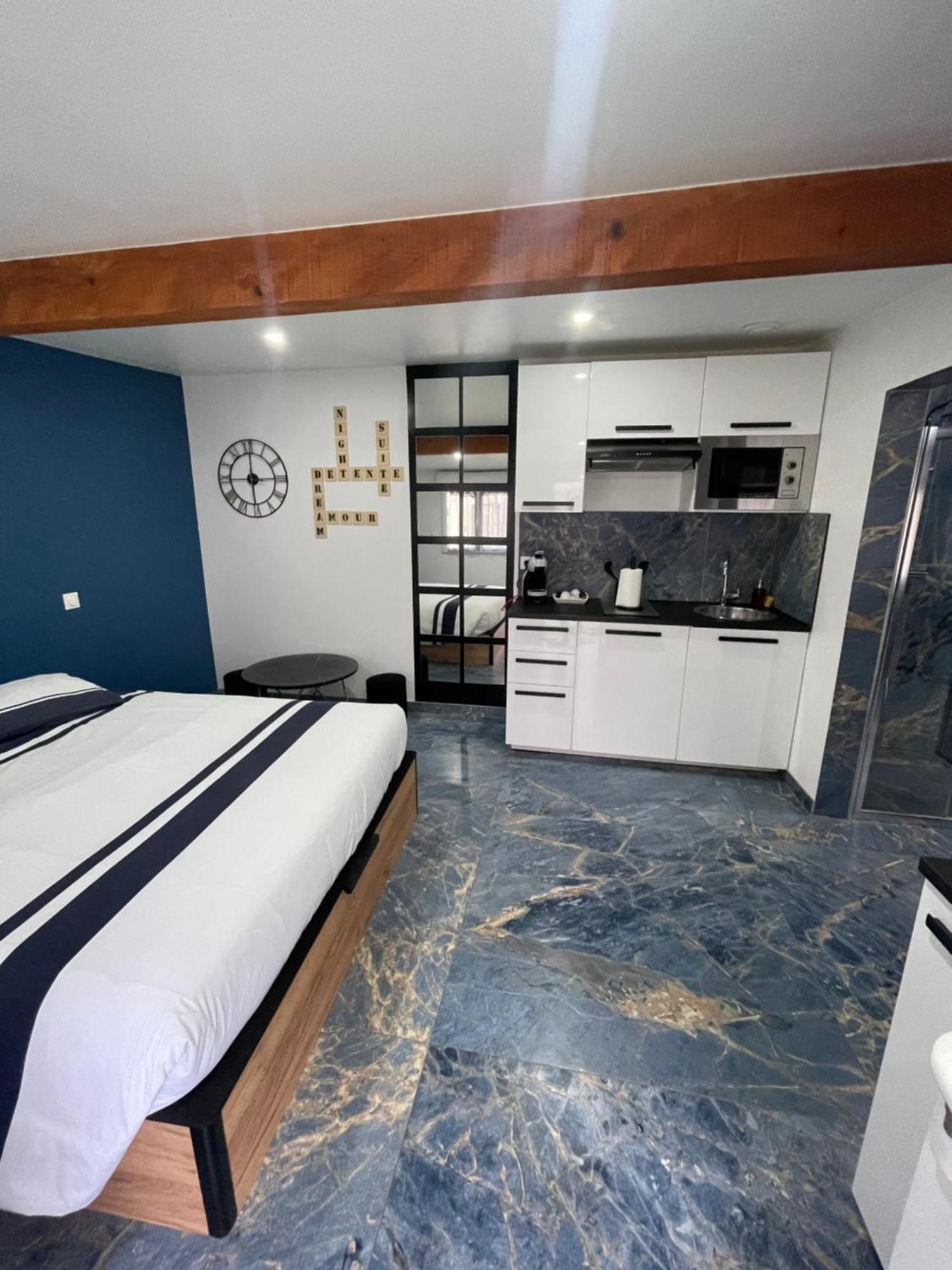 La Dream Night Apartment Pontault-Combault Luaran gambar